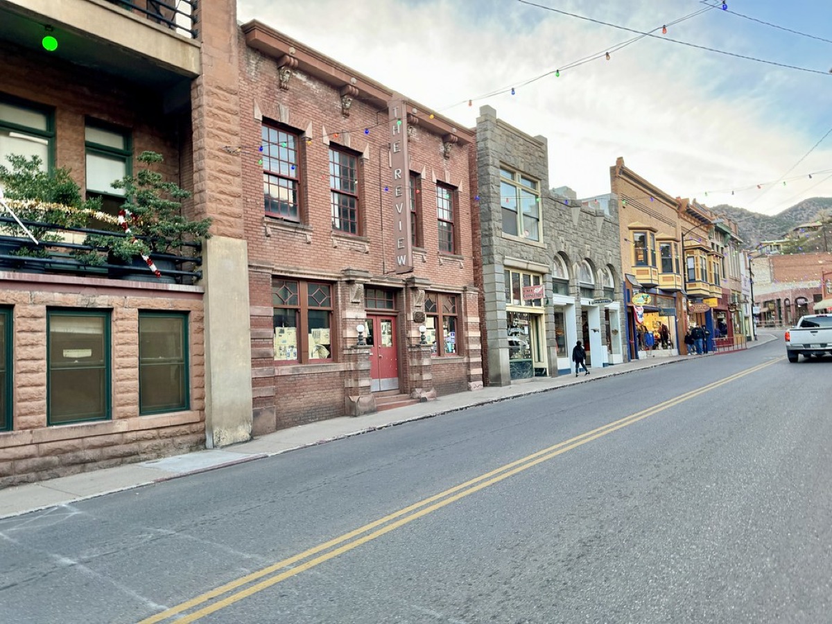 Urban Italian clinic with modern building and diverse patients