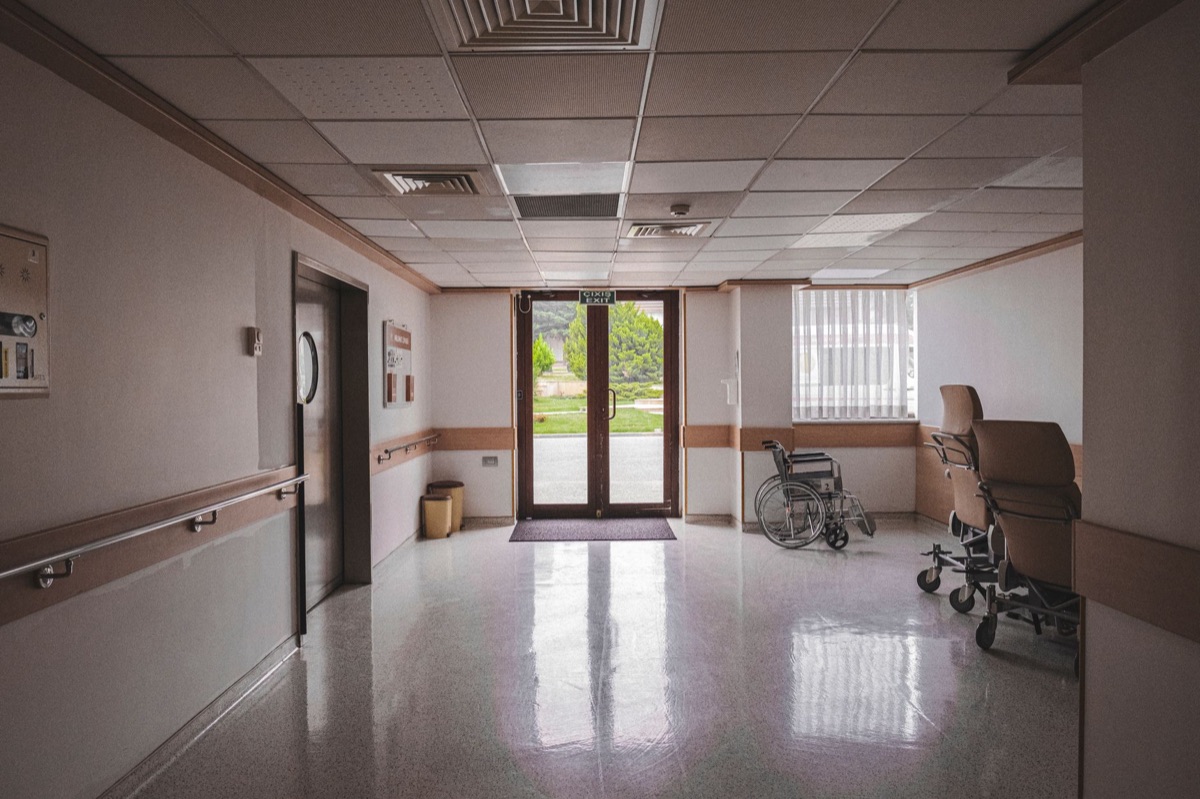 italieëns ziekenhuiscorridor