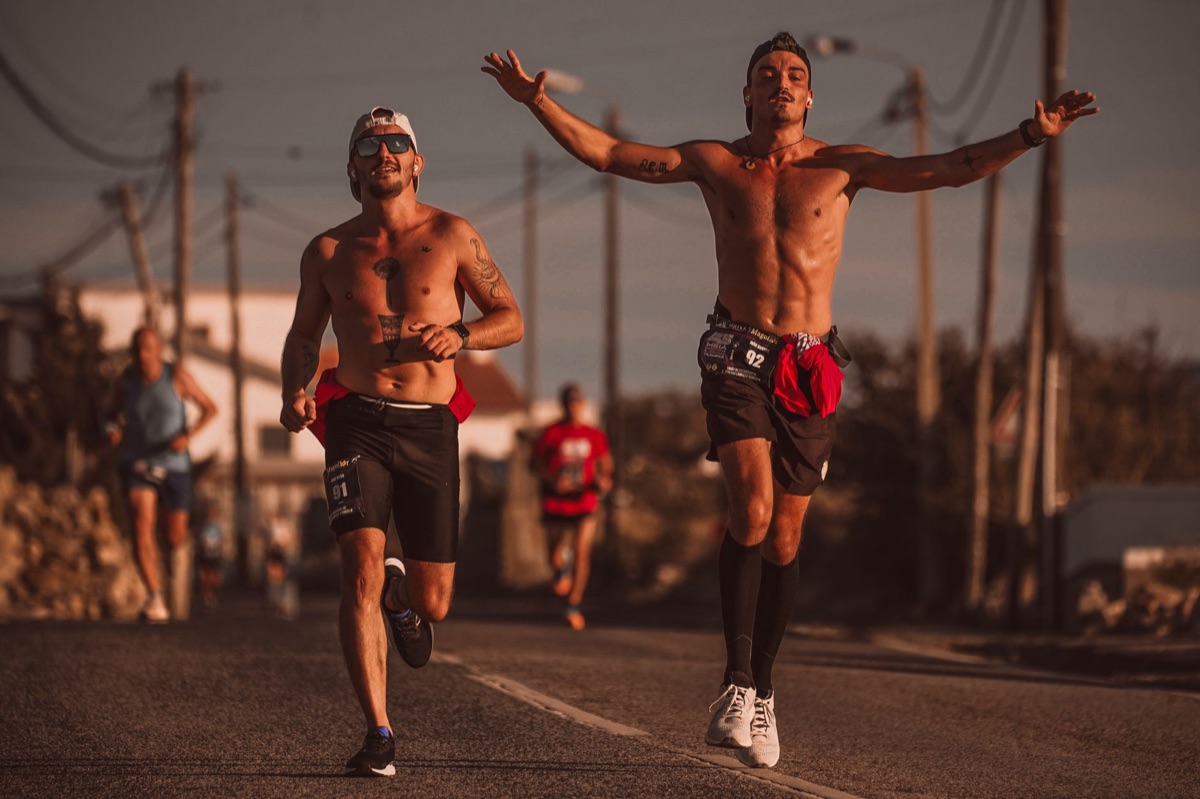 atletas entrenando en italia
