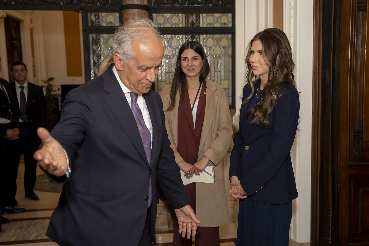gobierno italiano en reunión